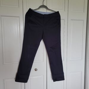 Stylus Navy Capris size 4